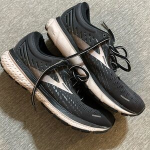 Brooks Ghost 13